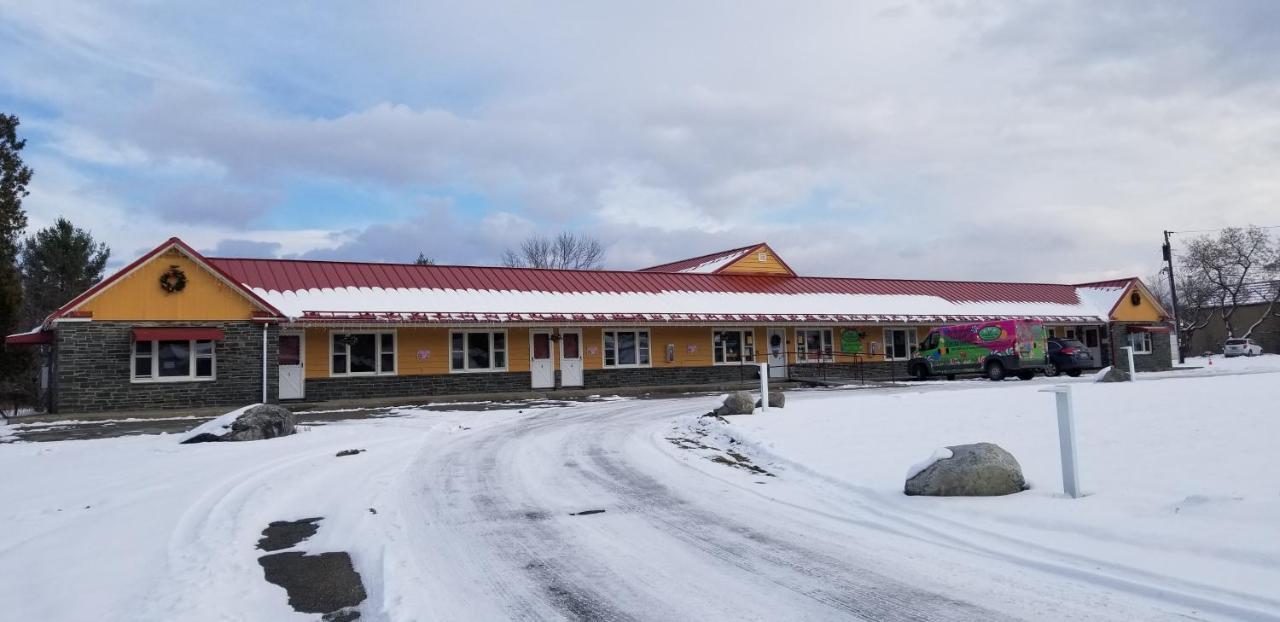Middlebury Sweets Motel Eksteriør bilde