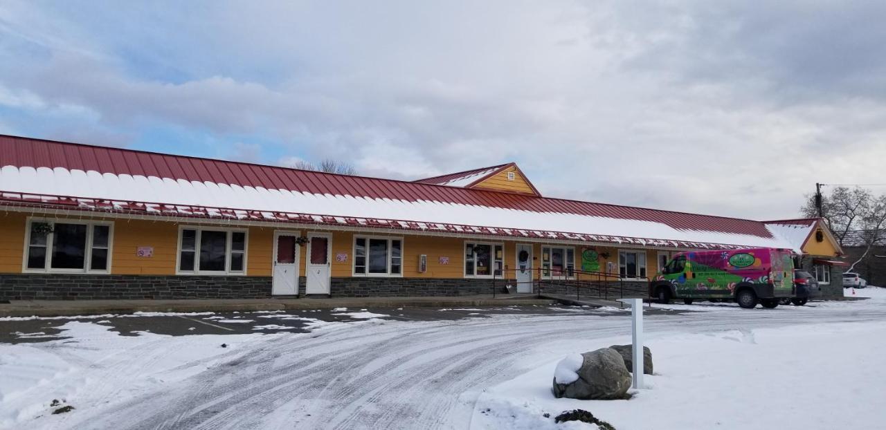 Middlebury Sweets Motel Eksteriør bilde
